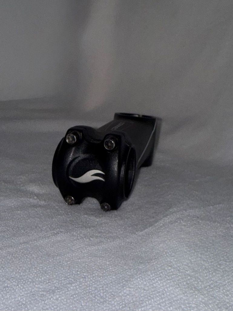 Used Giant Connect 100mm Stem bike — image 1 of 7