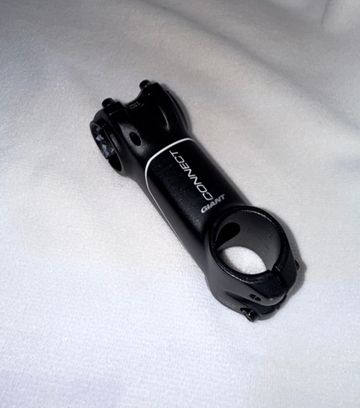 Used Giant Connect 100mm Stem bike — image 2 of 7