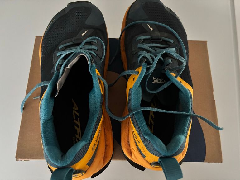 Used Altra Olympus 4 Trail Running Shoes bike — image 5 of 7