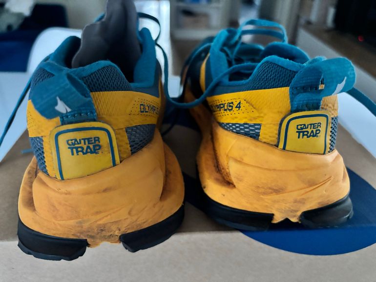 Used Altra Olympus 4 Trail Running Shoes bike — image 4 of 7