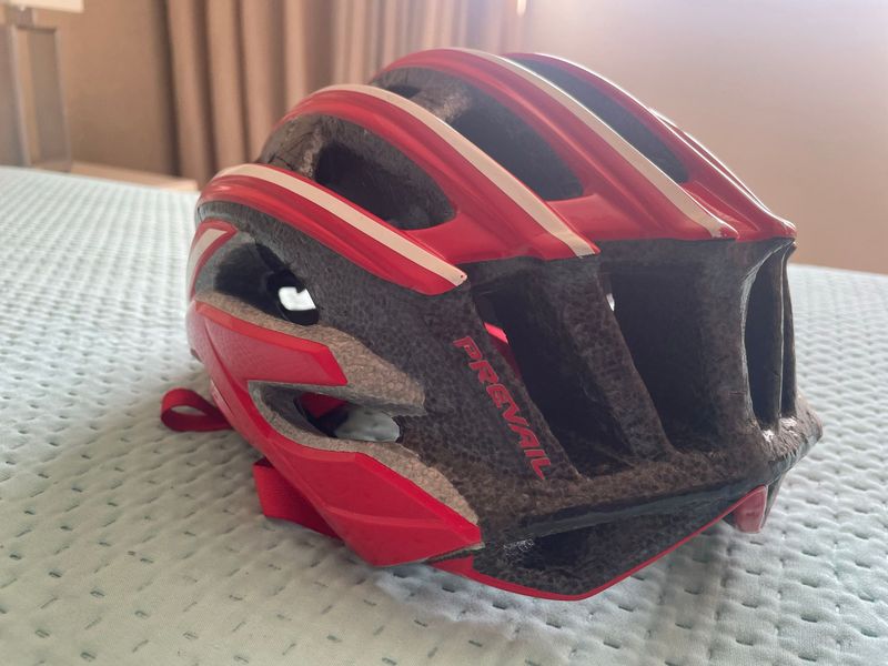 Specialized Prevail II Helmet bike d'occasion — image 3 sur 6