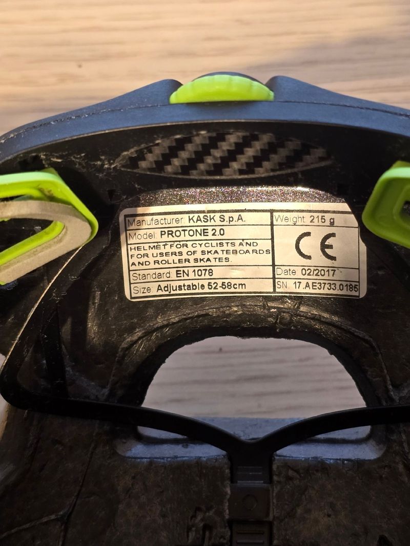 Kask Protone Grigio Scuro Helmet bike d'occasion — image 7 sur 8