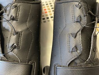 Used Specialized Torch 1.0 Road Shoes bike — image 3 of 7
