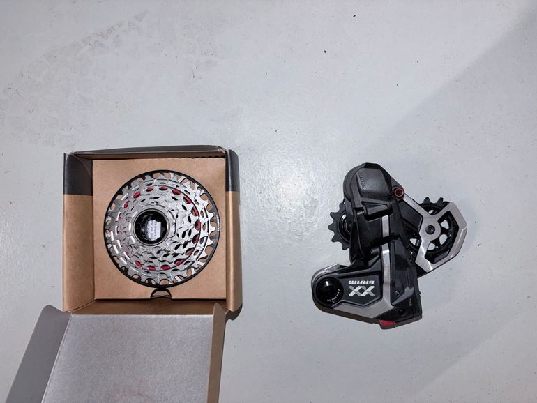 Used Sram 10-24 T TYPE DH AXS XX casette 7 speeds bike — image 3 of 3