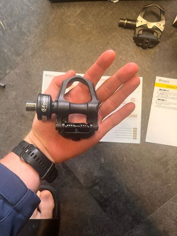 Brugt Favero Assioma UNO 2025 bike — billede 4 af 7