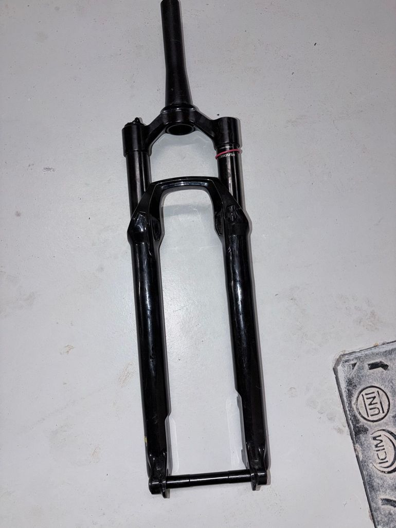 Used Rock Shox rockshock SID SL ultimate Top spec 100MM travel 29' inch 115x10 Axle 2024 bike — image 1 of 6