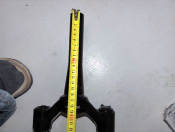 Used Rock Shox rockshock SID SL ultimate Top spec 100MM travel 29' inch 115x10 Axle 2024 bike — image 4 of 6