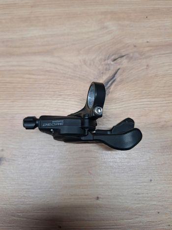 Used Shimano SL-M4100 bike