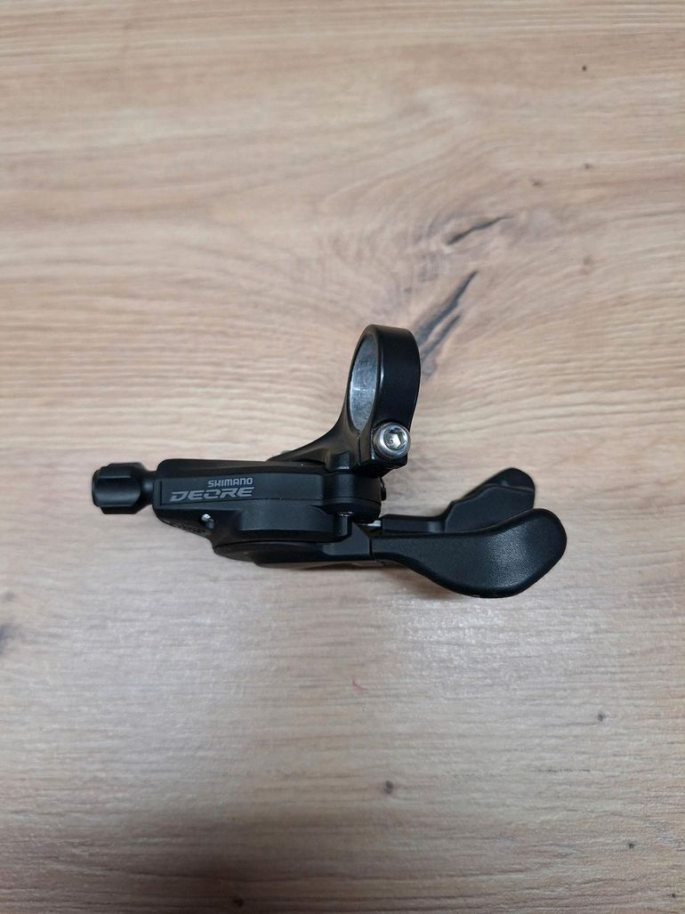 Used Shimano SL-M4100 bike — image 1 of 4