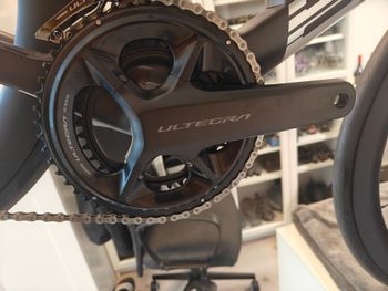 Used Shimano Ultegra FC-R8100 2026 bike