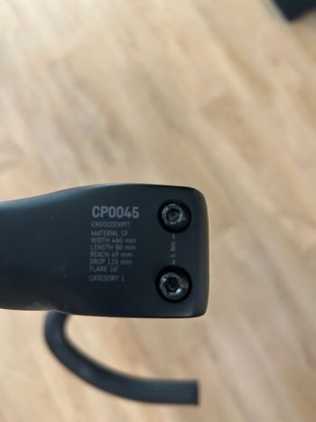 Used Canyon CP0045 Cockpit 2025 bike — image 2 of 3