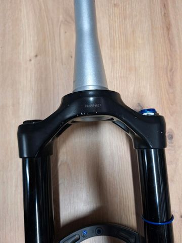 Sr Suntour Lytro 35 bike usato — immagine 5 di 8