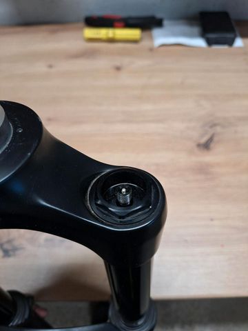 Sr Suntour Lytro 35 bike usato — immagine 7 di 8
