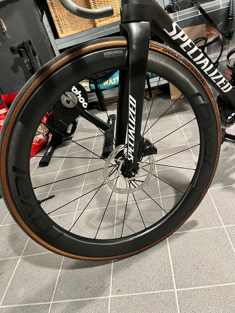 Used Roval Rapide CL II Wheelset 2024 bike — image 1 of 4