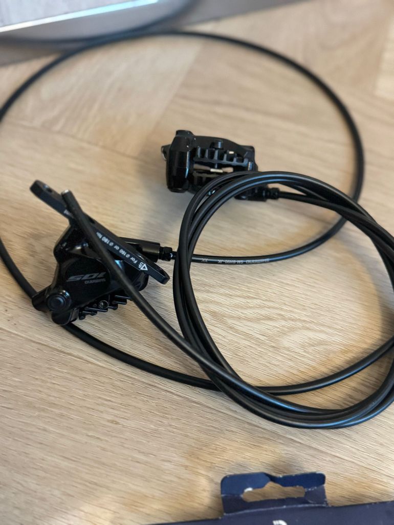 Used Shimano 105 R7100 12-speed Groupset Parts 2024 bike — image 6 of 10