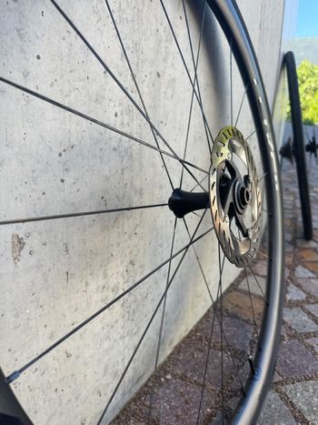 Used Roval Alpinist CLX I 2022 bike — image 3 of 9