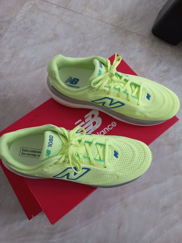 Used New Balance 1080 v15 2026 bike — image 5 of 6