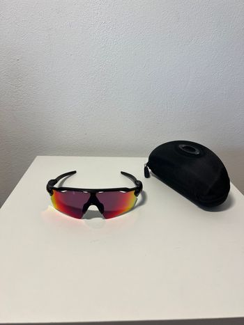 Used Oakley Radar EV Path Sunglasses bike — image 2 of 10