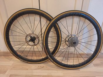 Used Bontrager Aeolus Pro 3 TLR Disc Road Wheel 2023 bike