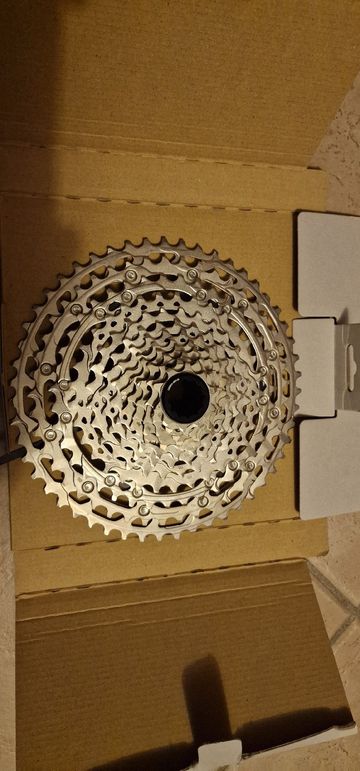 Shimano Cassette 12v 2026 bike usato — immagine 1 di 4