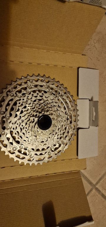 Shimano Cassette 12v 2026 bike usato — immagine 3 di 4