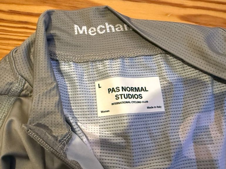 Used Pas Normal Studios PNS Mechanism Jersey - Woman - L bike — image 3 of 3