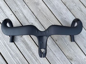 Bianchi Integrated Aero Handlebar Oltre RC/PRO 120x440mm Cockpit usato