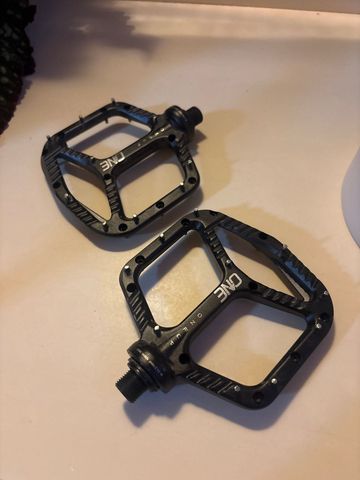 Gebrauchtes Oneup pedal de plataforma 2025 bike — Bild 2 von 2
