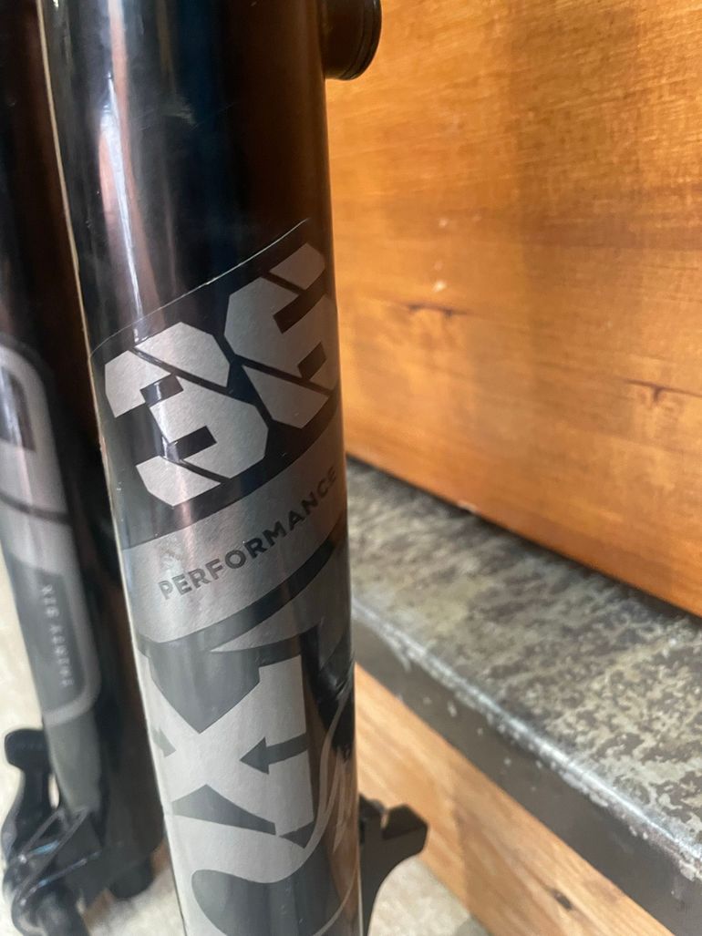 Used Fox 36 Performance Fork 2025 bike — image 3 of 3