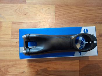 Used Giant SLR Carbon Stem 2024 bike — image 3 of 4