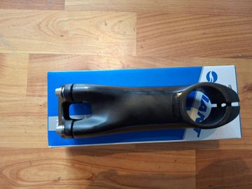 Käytetty Giant SLR Carbon Stem 2024 bike — kuva 3 / 4