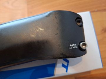 Käytetty Giant SLR Carbon Stem 2024 bike — kuva 4 / 4