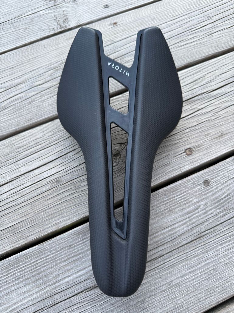 Used Velomann Mitora 139 Lite Carbon Saddle Open Flow bike — image 1 of 3