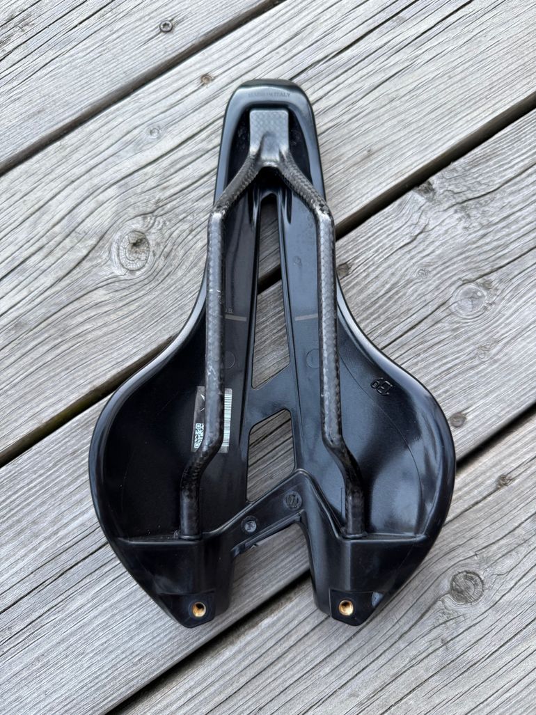 Used Velomann Mitora 139 Lite Carbon Saddle Open Flow bike — image 3 of 3