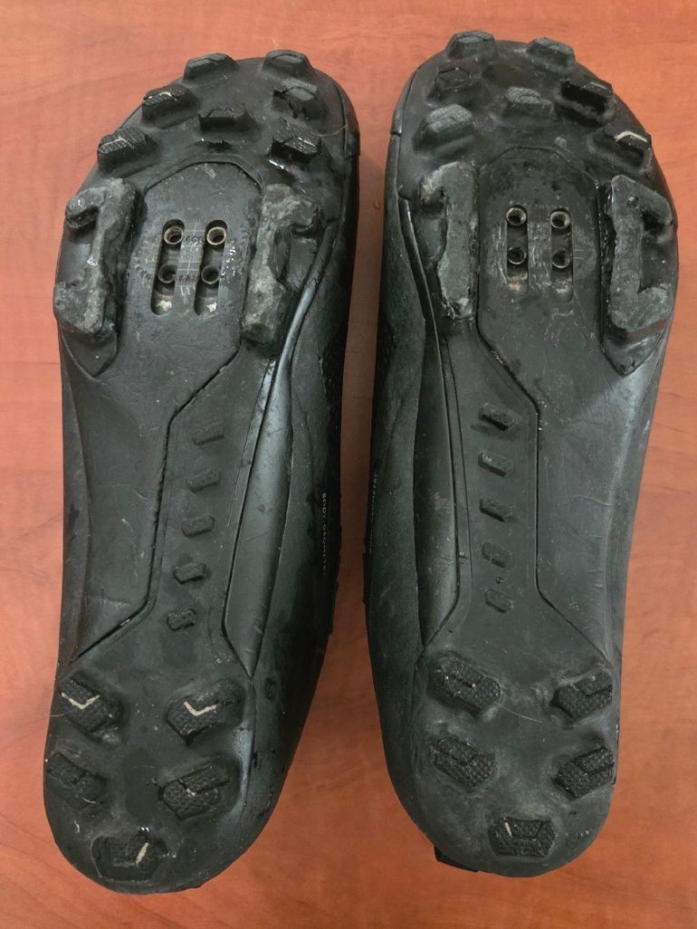 Used Specialized Recon 3.0 MTB Shoes 2026 bike — image 6 of 10