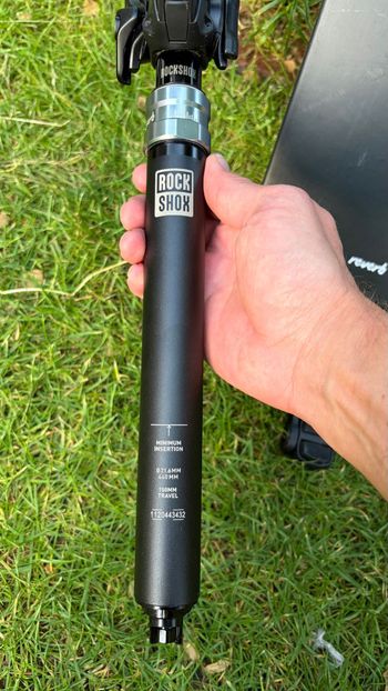 Used RockShox Reverb AXS 31,6mm 150mm 2025 bike — image 6 of 12