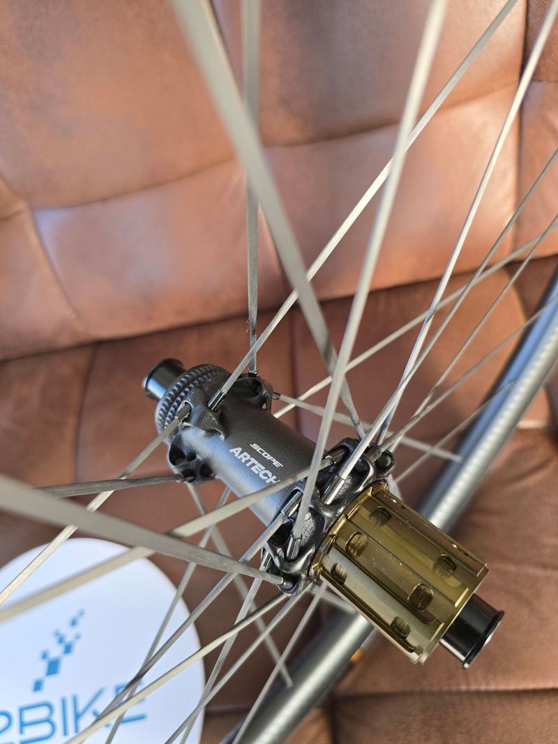 Tweedehands Scope Artech 4 Wheelset 2026 bike — afbeelding 3 van 9