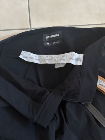 Used Specialized Trail Pants bike — image 8 of 10