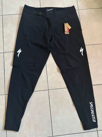 Used Specialized Trail Pants bike — image 2 of 10