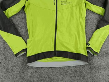 BTWIN veste mi-saison velo homme taille M - 66 5330 bike d'occasion — image 2 sur 5
