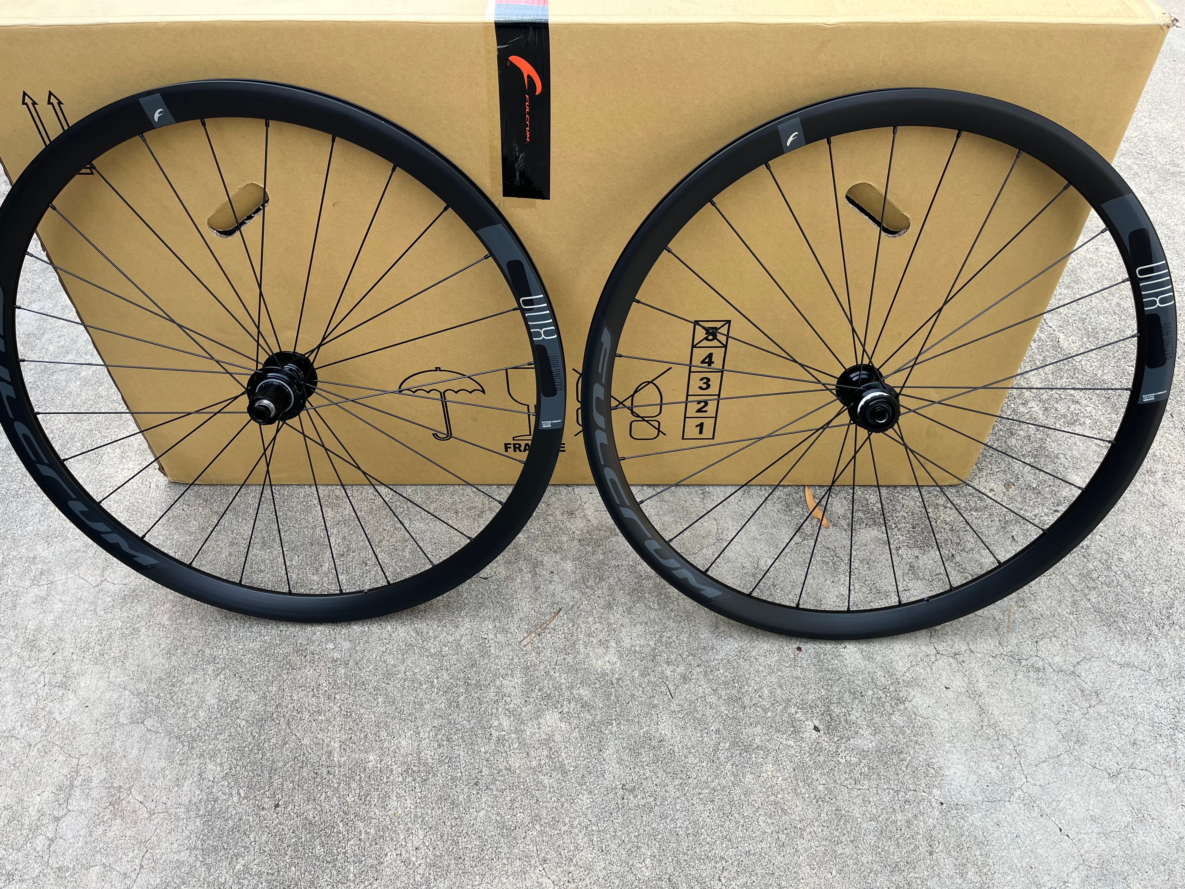 Fulcrum Racing 800 DB Wheelset | buycycle