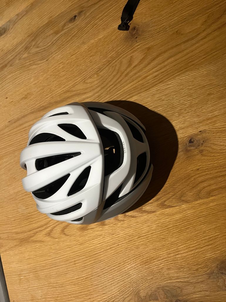 Used Giro Syntax 2024 bike, ,  — image 3 of 4