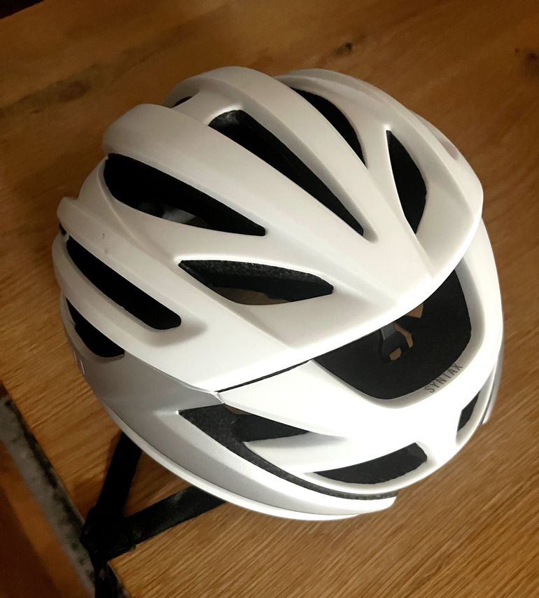 Used Giro Syntax 2024 bike — image 3 of 3