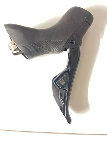 Shimano 105 Di2 Shifter 2025 bike d'occasion — image 3 sur 4