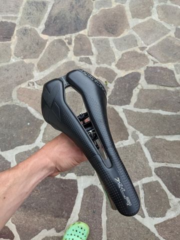 Used Selle Italia X-LR Air Cross Superflow TI Saddles & Seatposts