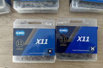 Used Kmc Pack 2 Chains 11 speed  bike, ,  — image 2 of 7