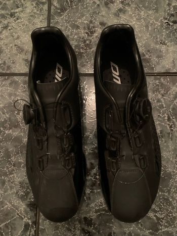 Used Dmt R3 Road Cycling Shoes bike
