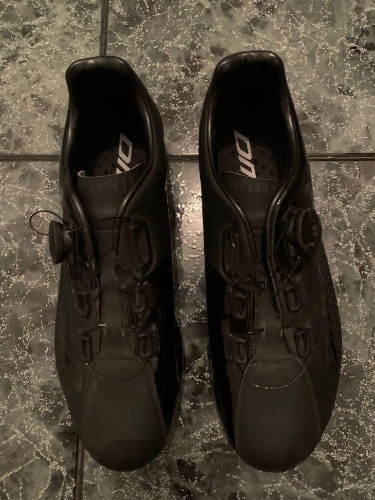 Used Dmt R3 Road Cycling Shoes bike — image 1 of 5