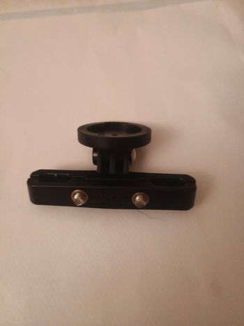 Used Garmin Varia Seat-Post Quarter Turn Mount 2026 bike, ,  — image 2 of 2