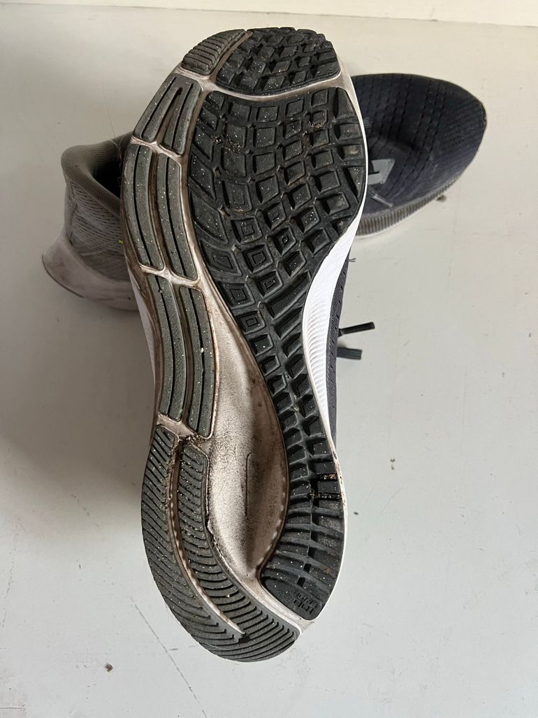 Used Nike Air Zoom Pegasus 38  bike, ,  — image 4 of 5
